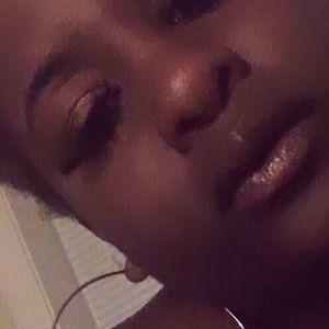 Meet your Posher, Lorena